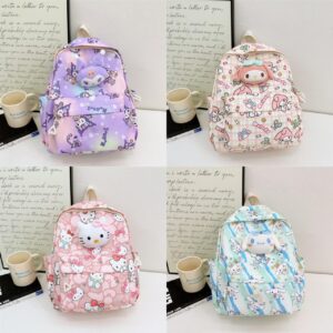 MOCHILA CON PELUCHE SANRIO 32X25X9CM