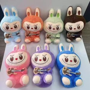 PELUCHE LABUBU GUITARRA