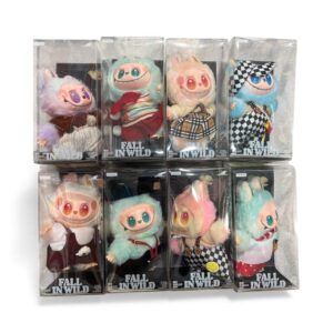 CAJA LABUBU CON ROPA