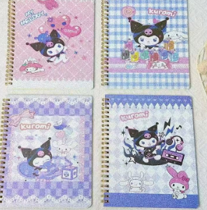 CUADERNO SANRIO CON BRILLO